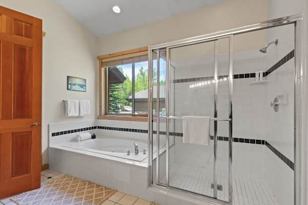 Abode at Snow Cloud, hot tub, pool table, lower Deer Valley