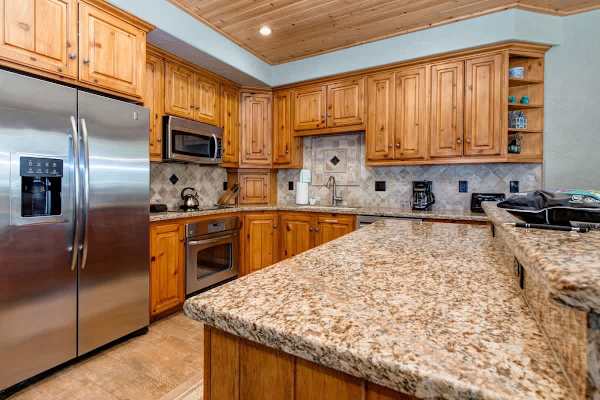 Abode at Bristlecone, private hot tub, direct views of Deer Valley