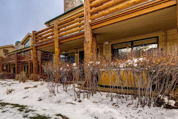 Abode at Bristlecone, private hot tub, direct views of Deer Valley