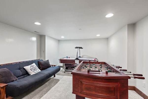 Abode at Slopeside Deer Valley, ski-in/ski-out, hot tub, resort access