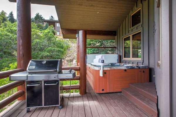 Abode at Slopeside Deer Valley, ski-in/ski-out, hot tub, resort access