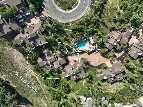Abode at Slopeside Deer Valley, ski-in/ski-out, hot tub, resort access