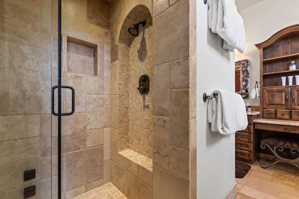 Abode at Slopeside Deer Valley, ski-in/ski-out, hot tub, resort access