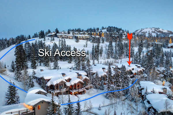 Abode at Wasatch Hollow, private hot tub, sound system, retreat