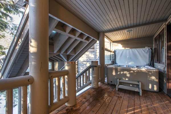 Abode at Wasatch Hollow, private hot tub, sound system, retreat