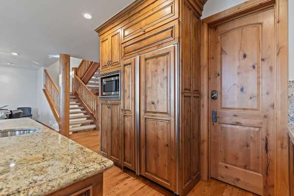 Abode at Wasatch Hollow, private hot tub, sound system, retreat