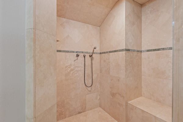 Abode at Wasatch Hollow, private hot tub, sound system, retreat
