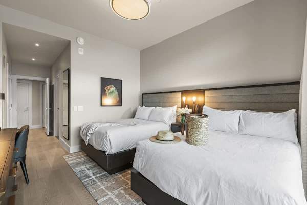 Abode at Deer Valley East, hot tub, pool, resort access, Deer Valley