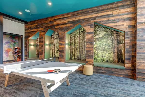 Abode at Deer Valley East, hot tub, pool, resort access, Deer Valley