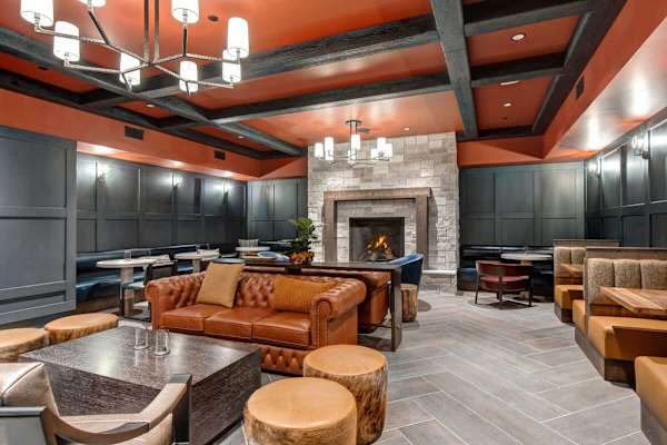 Abode at Deer Valley East, hot tub, pool, resort access, Deer Valley