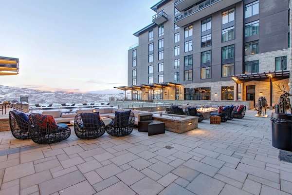 Abode at Deer Valley East, hot tub, pool, resort access, Deer Valley