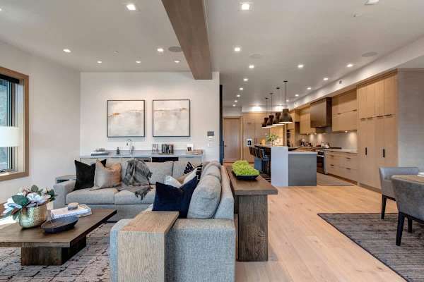 Abode at Powder King, ski-in/ski-out, hot tub, fire pit, PCMR