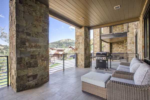 Abode at Horizon View, ski-in/ski-out, hot tub, panoramic views