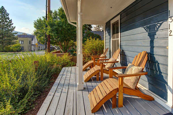 Abode at Lucky Miner, hot tub, fire pit, steps to Main Street, Old Town