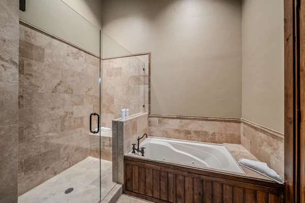 Abode at Mountains Edge, ski-in/ski-out, hot tub, pool table