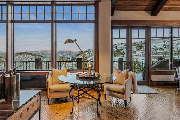 Abode at Mountains Edge, ski-in/ski-out, hot tub, pool table
