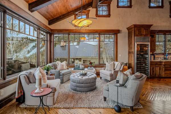 Abode at Mountains Edge, ski-in/ski-out, hot tub, pool table