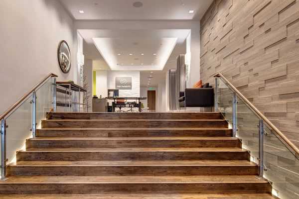 Abode at Parkite #24, hot tub, balcony overlooking Main Street, gym, luxury condo