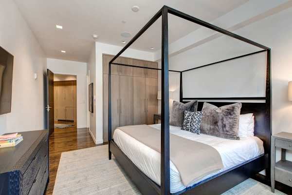 Abode at Parkite #24, hot tub, balcony overlooking Main Street, gym, luxury condo