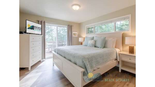 Beachcomber`s Cottage