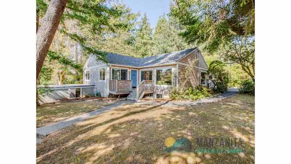 SeaChadas Cabin