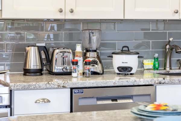 Fully-equipped kitchen