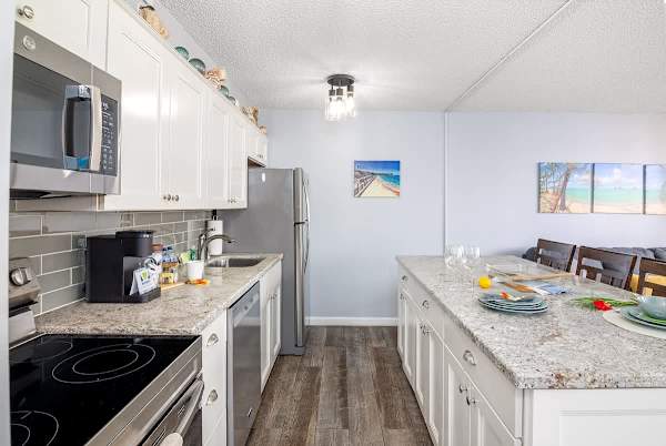 Fully-equipped kitchen