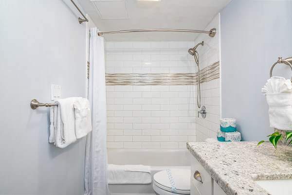 Full bathroom