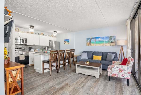 Living area and dining area