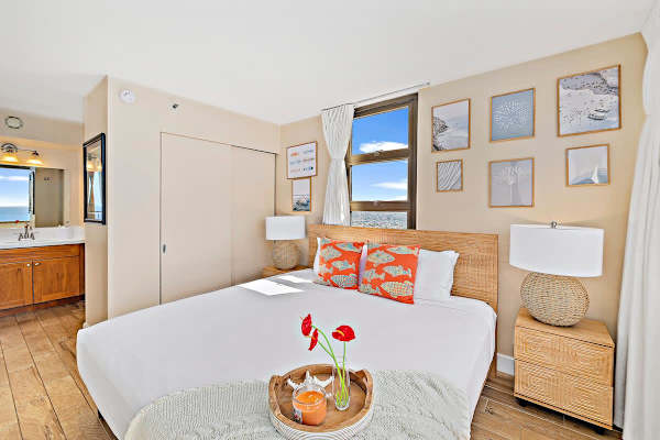 King-size bed