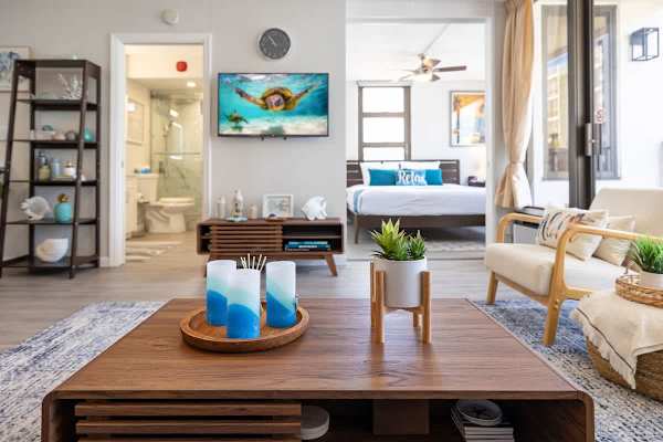 Mid-century modern décor
