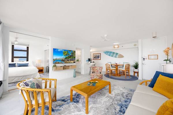 Overview of the living area and dining area