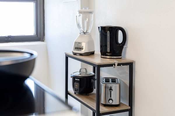 Available appliances in the kitchen