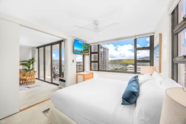 Relax on your king-sized bed in the bedroom