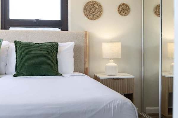 King bed in the bedroom