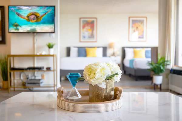 Décor details
