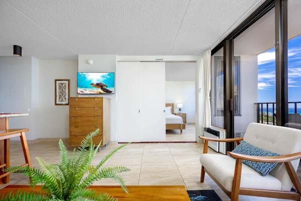 Versatile space w/ a sliding door to separate the bedroom for added privacy.

