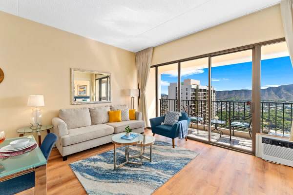 Living room with great Ocean and Diamond Head views!
