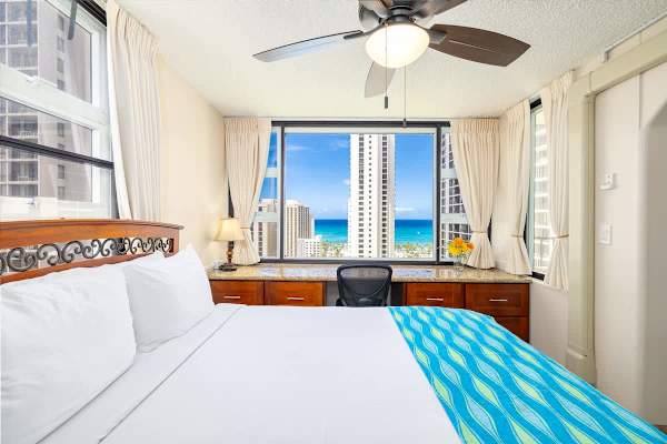 Designate work space with gorgeous ocean view 
