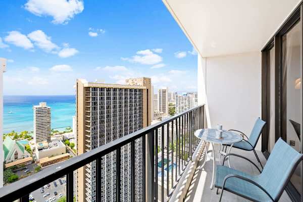 Enjoy the refreshing views of the ocean and city from your balcony!