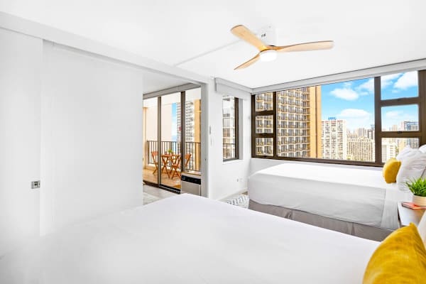 Bedroom comes with sliding door that can be closed for privacy
