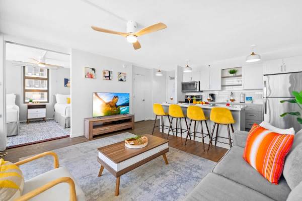 Spacious living room ensures plenty of seating