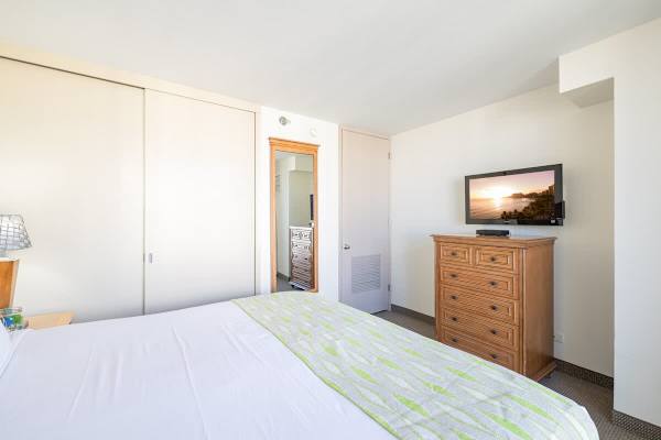 Cable TV in the bedroom and one dresser