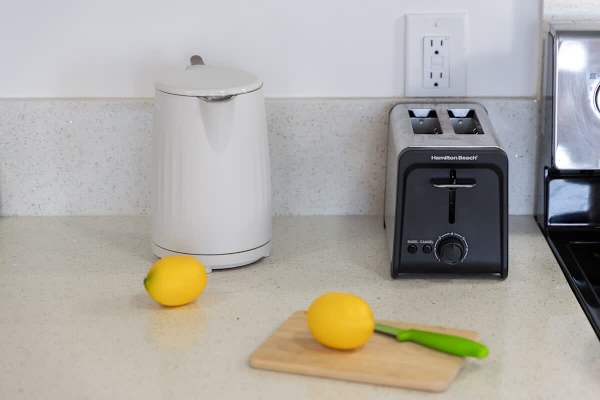 Toaster and electric kettle