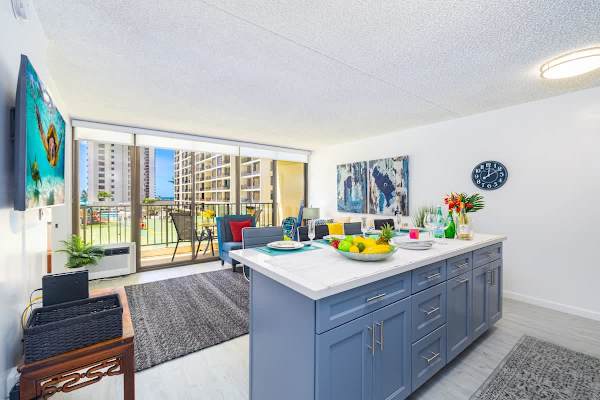 Dining counter top with 4 bar stools