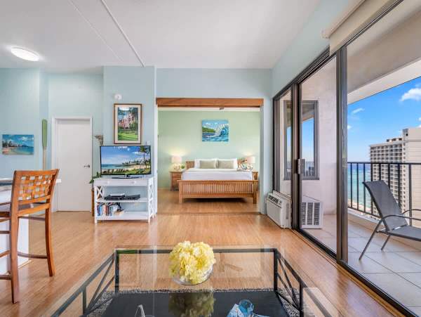 Living room with Ocean view