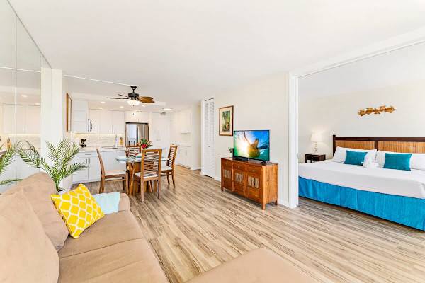 Living room with cable TV