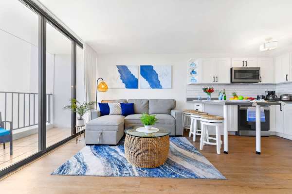 Modern and renovated unit with sectional sofa