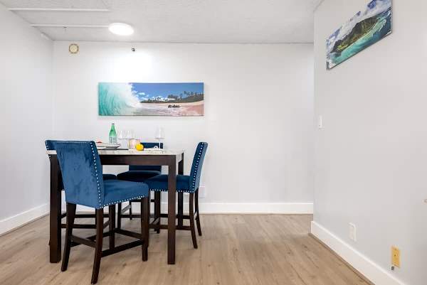 Dining table with 4 chairs