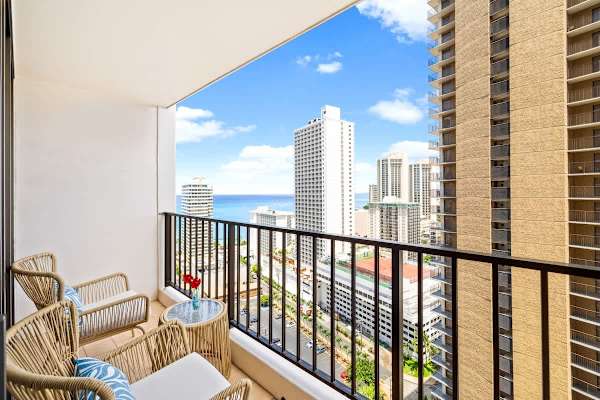 Look at that stunning ocean views from the balcony!